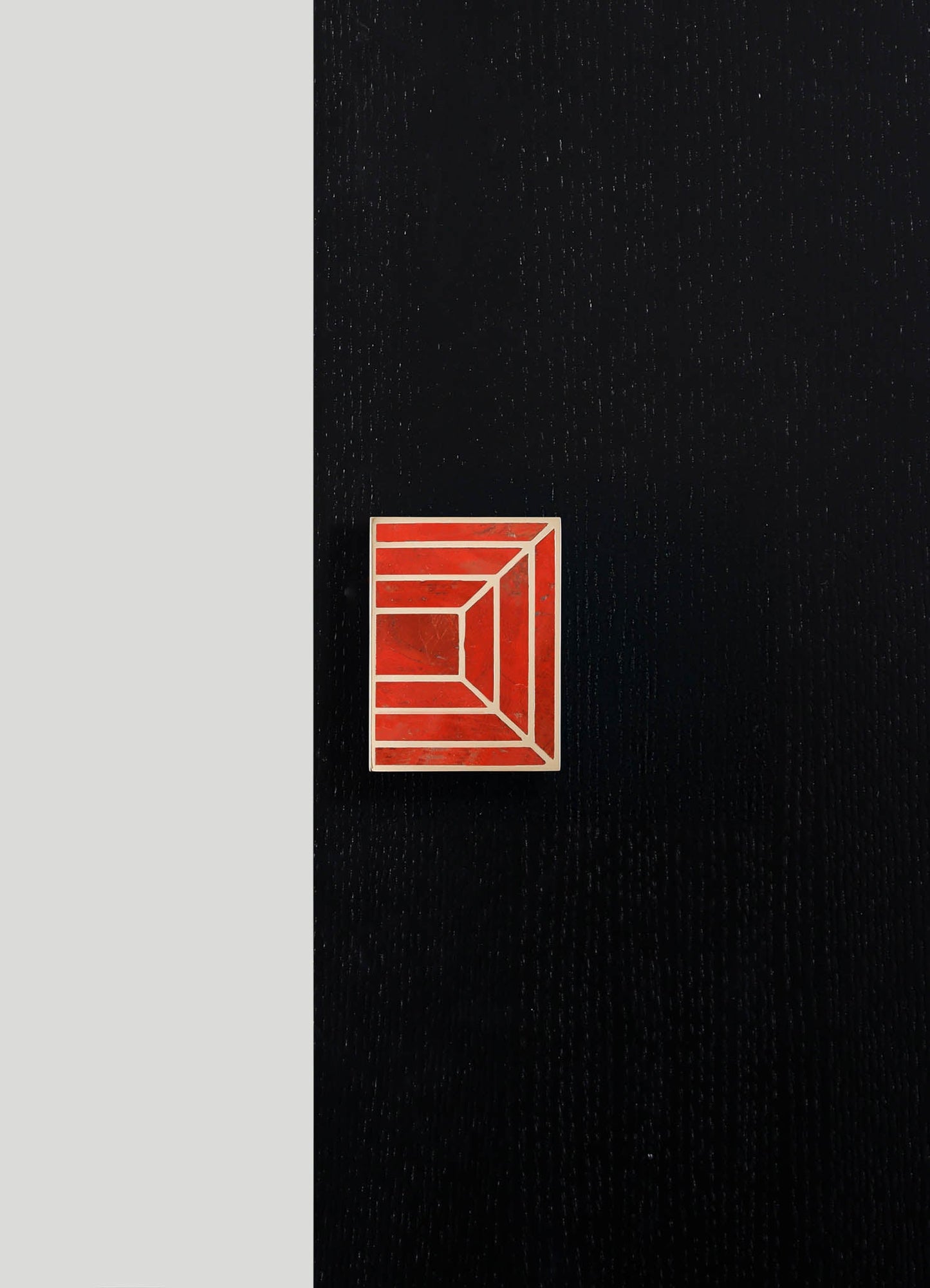 مقبض أحمر من ستراند B 3"X4"
