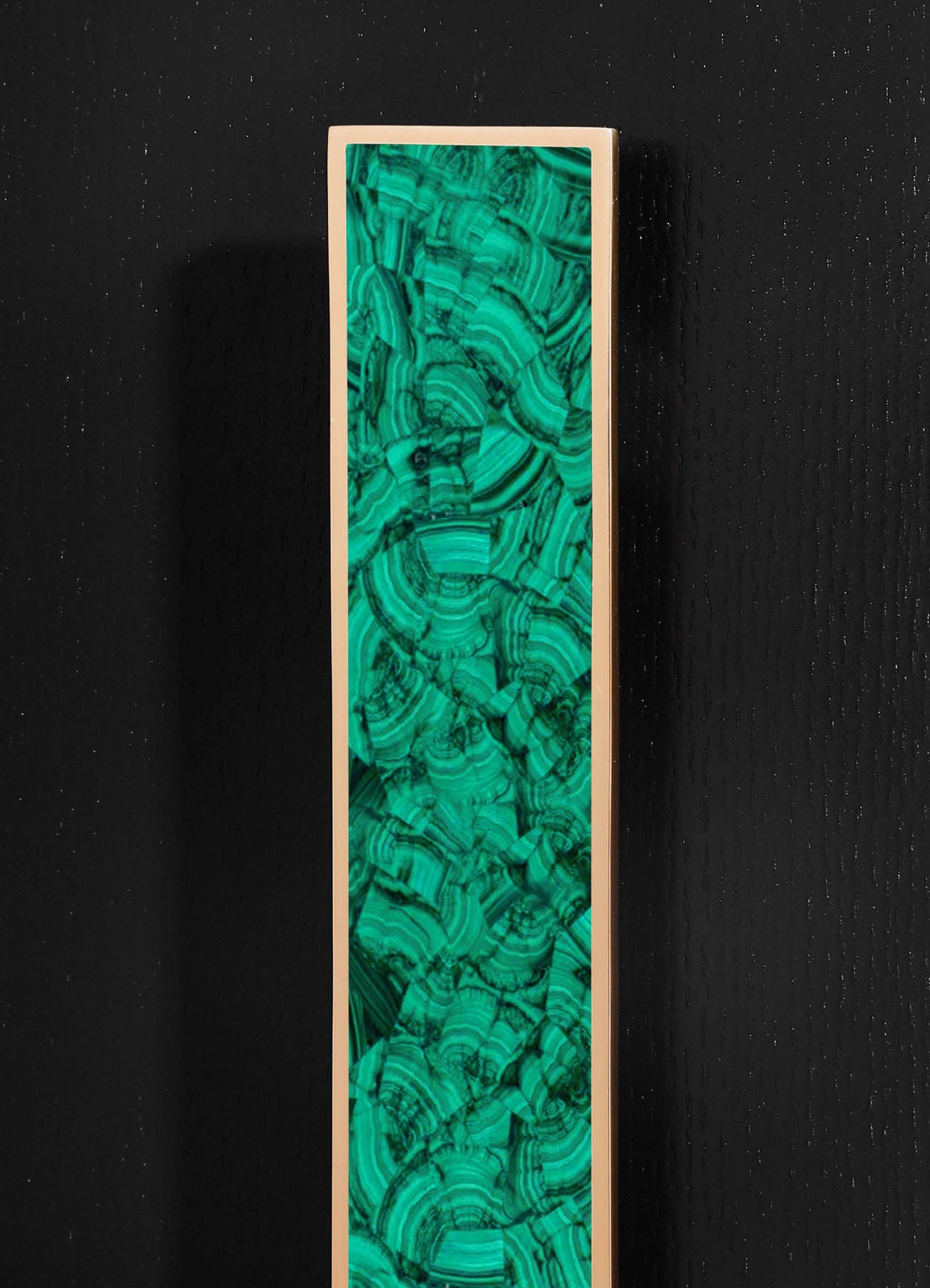 Mango Verde Delite 2"X8"