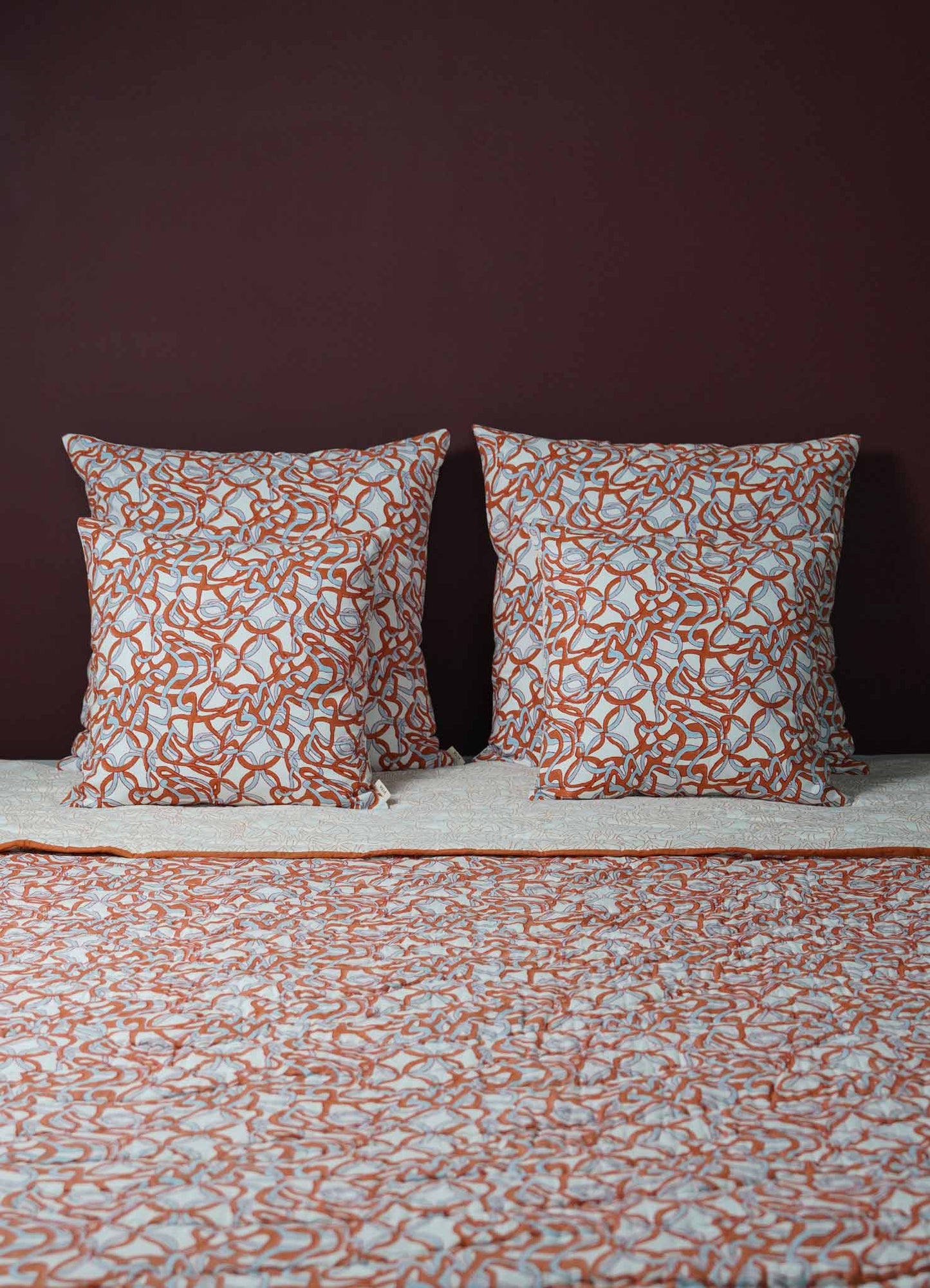 luxury quilt viya paigah king size orange and blue