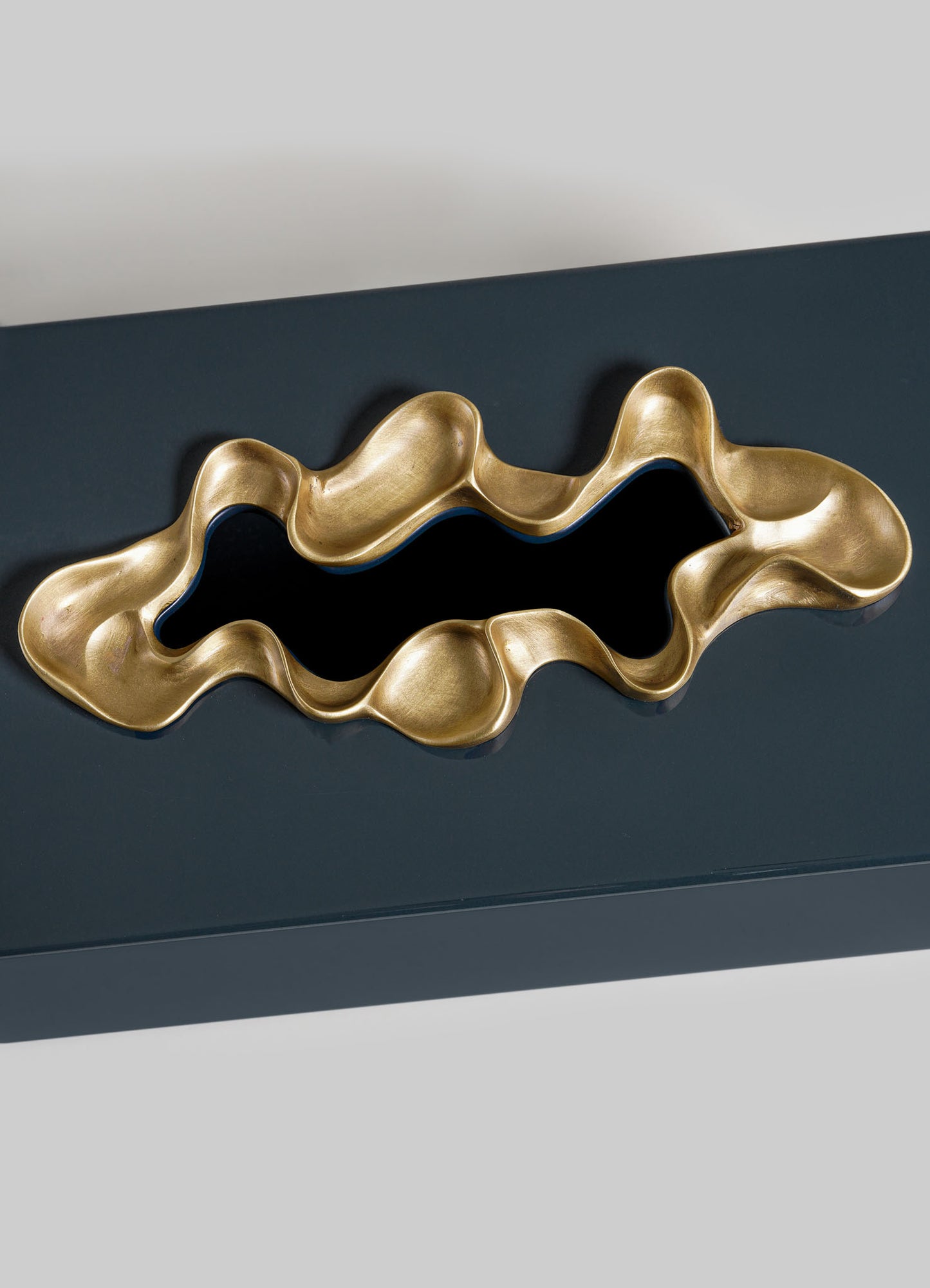 صندوق مناديل الزعفران الكبير