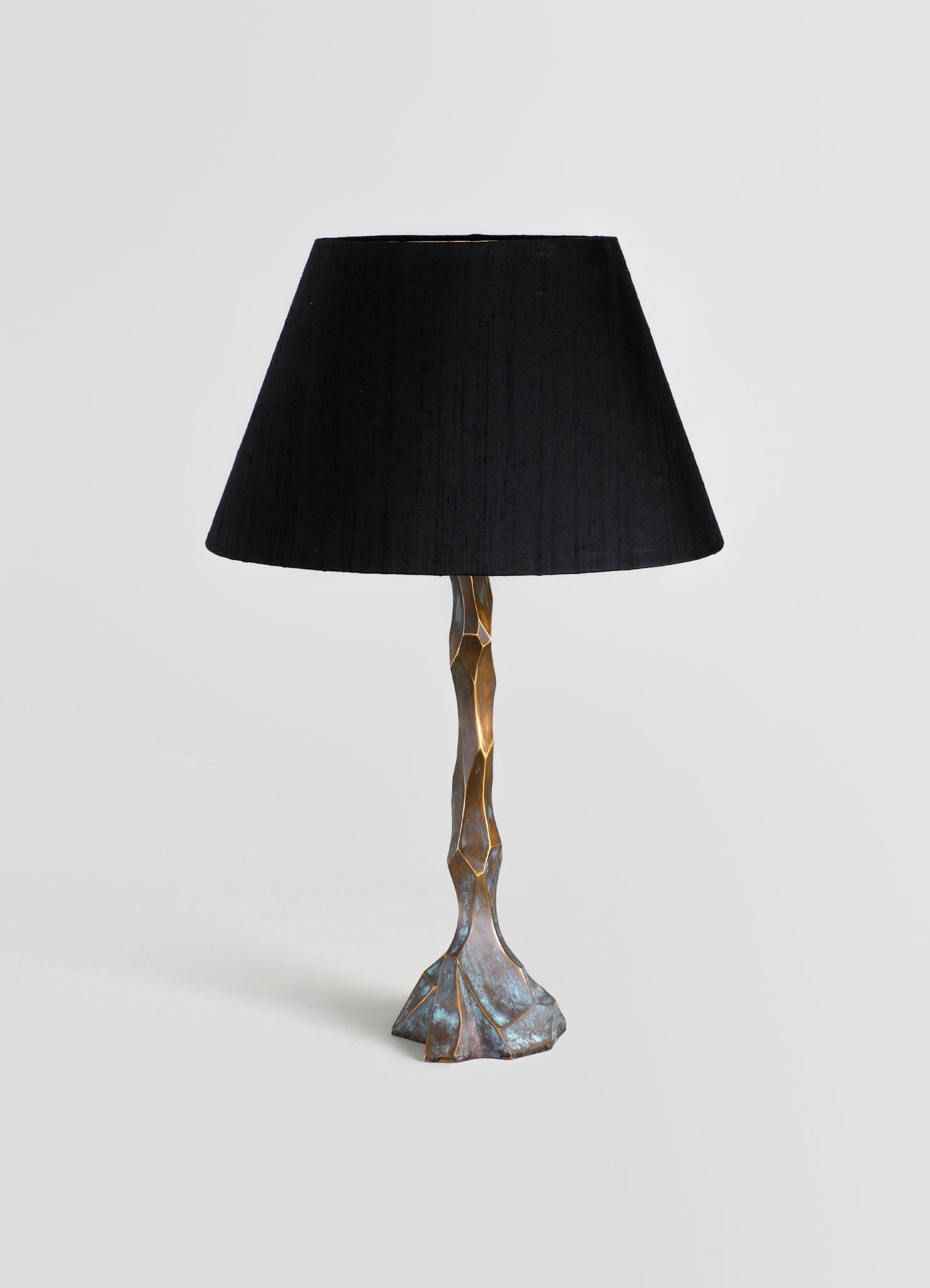 antique brass metal table lamp