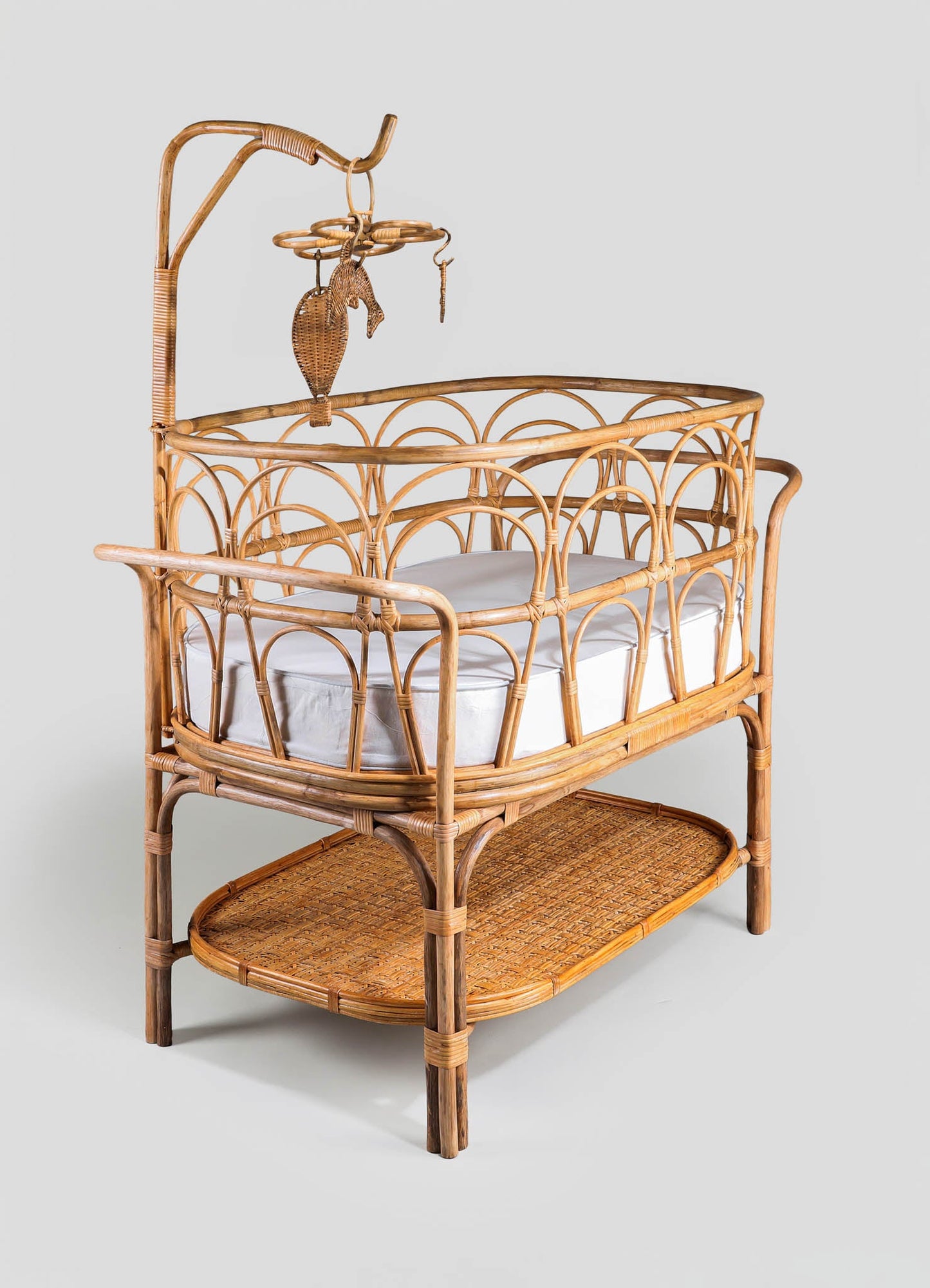 Lullaby Cane Bassinet