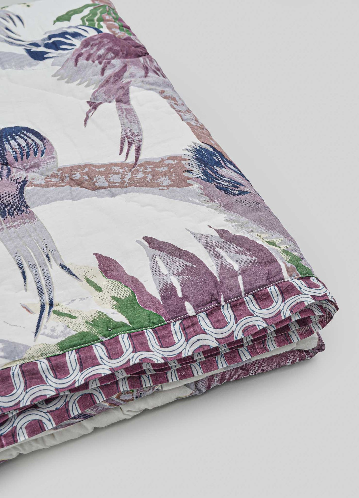 Tree Full Of Parrots Plum Single Quilt