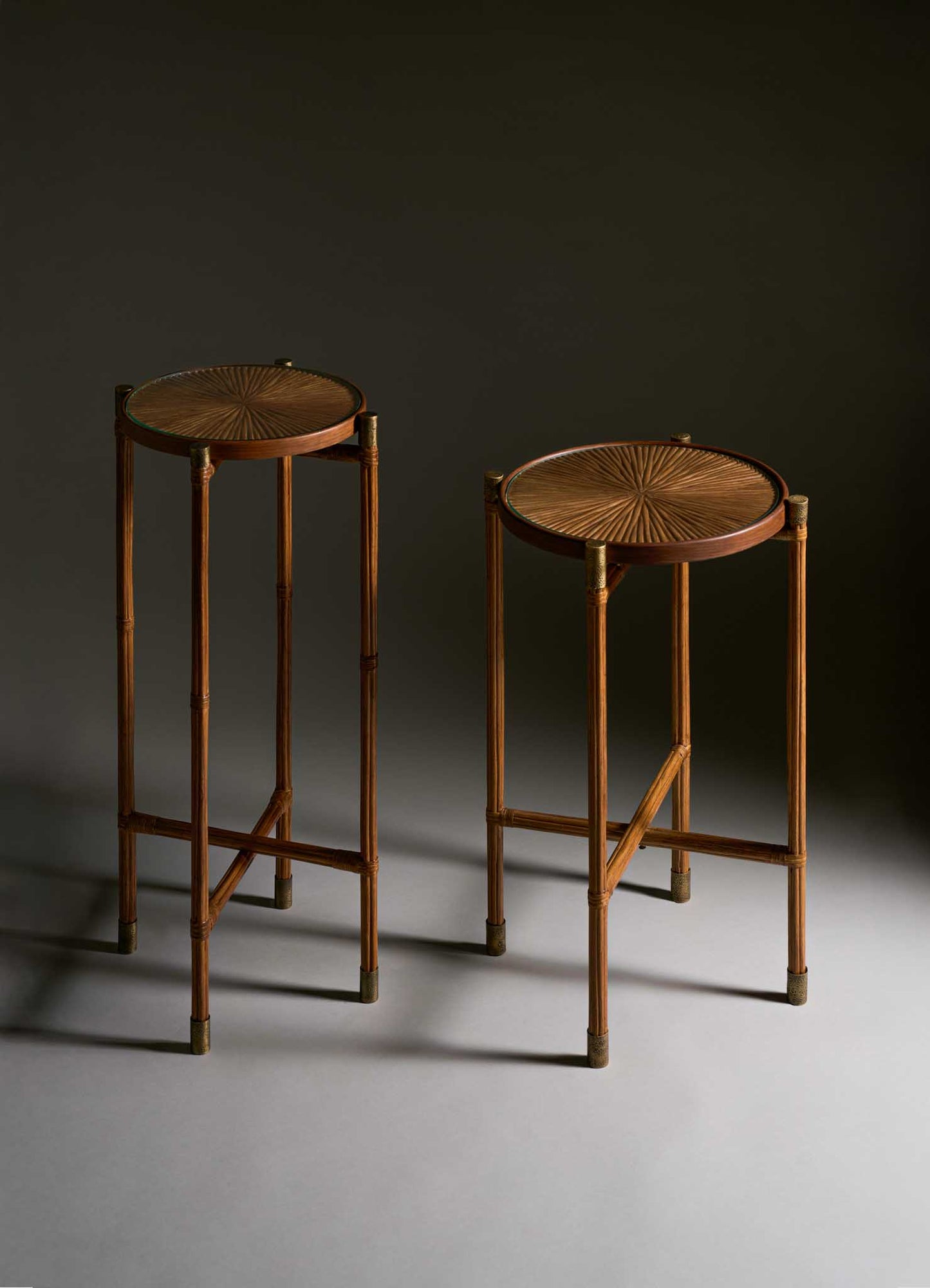 طاولة صينية عامر صغيرة