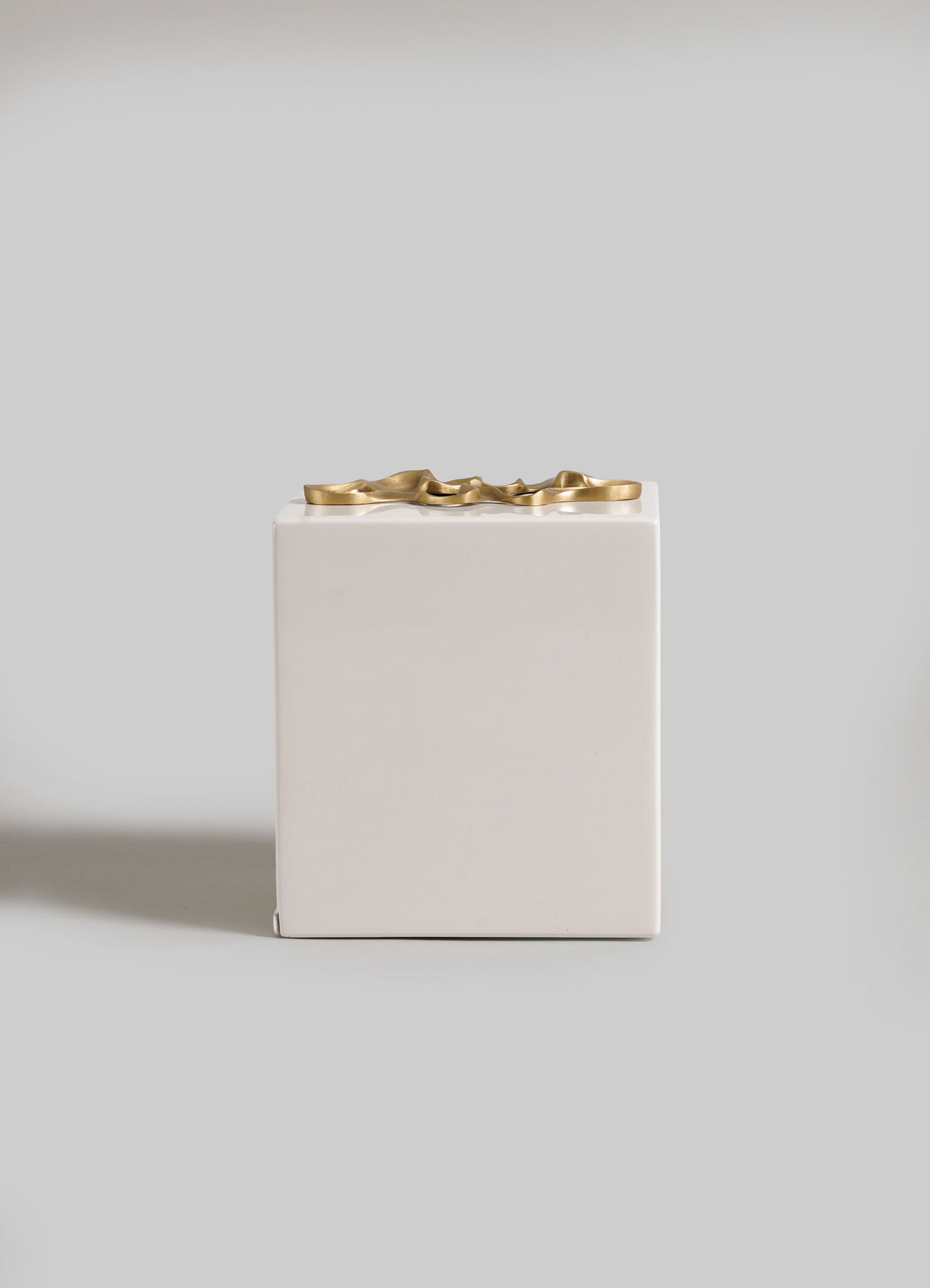 Caja de pañuelos de azafrán grande