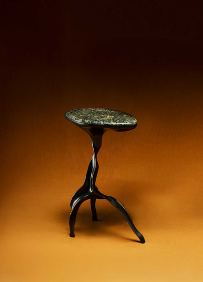 Petite table d'appoint Under The Banyan