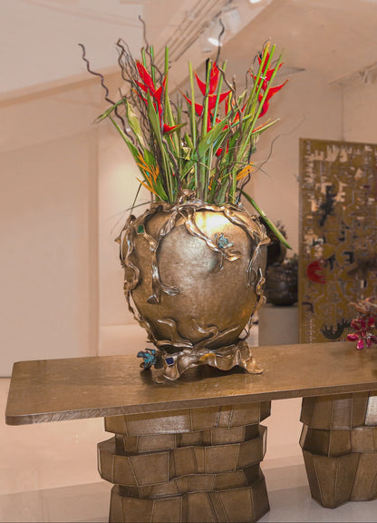Glory Lily Vase